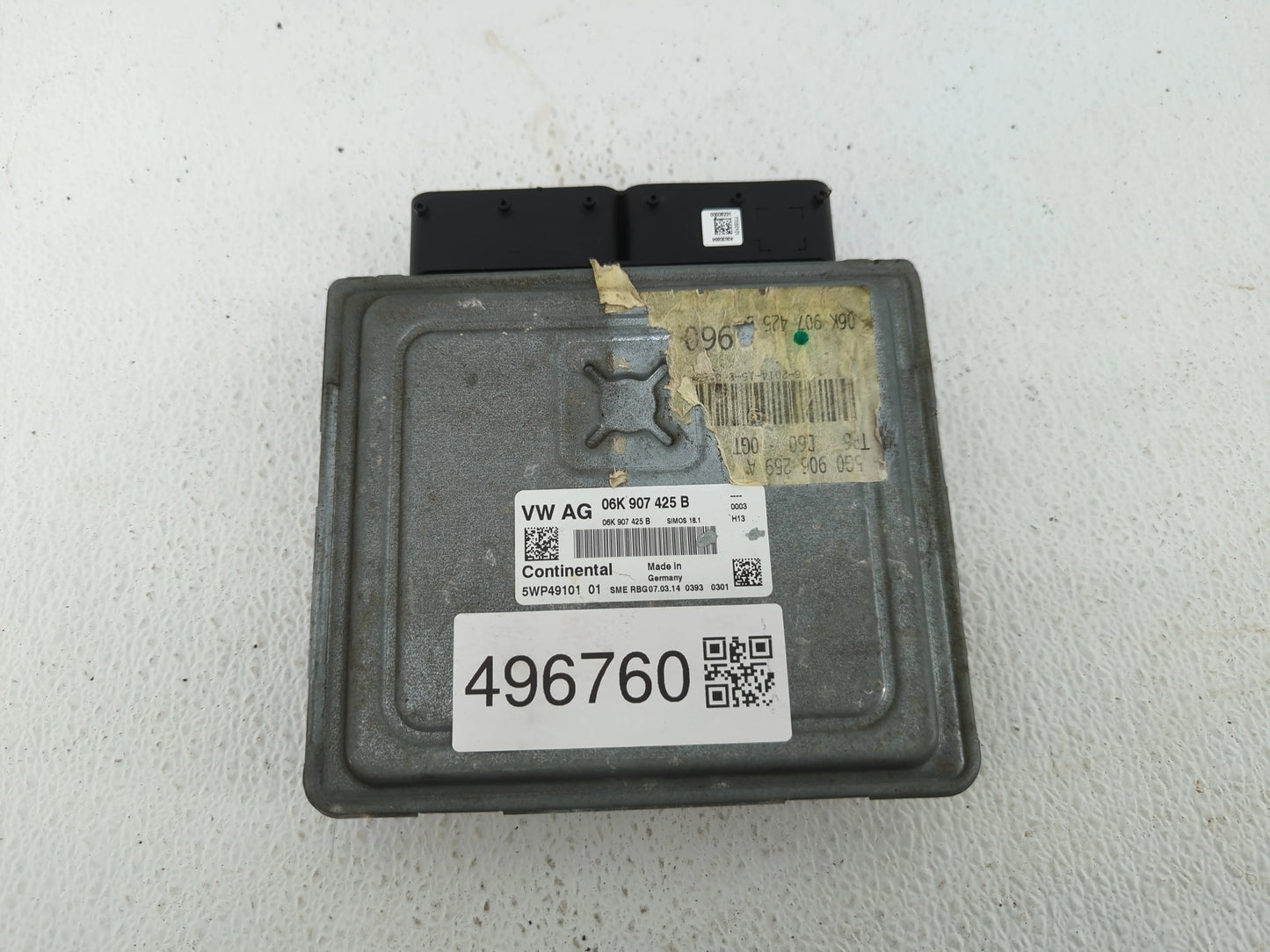 2015 Audi A3 PCM Engine Computer ECU ECM PCU OEM P/N:06K 907 425 B Fits 2016 2017 OEM Used Auto Parts SKU: 496760